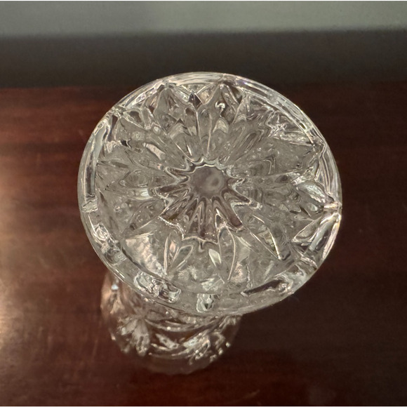 Lenox Crystal Star Vase 6 Inch Made in USA With Box & COA Holiday Christmas - Picture 5 of 9